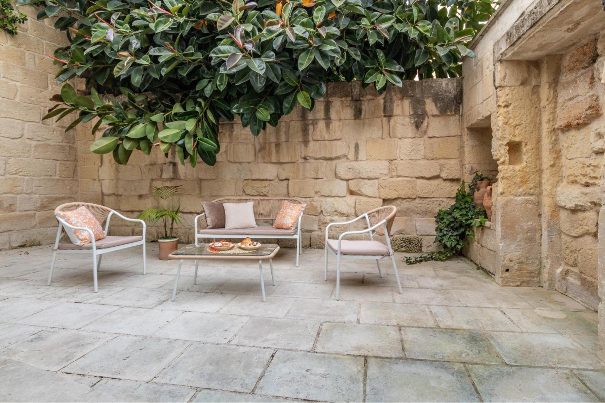 Il Giardino Dei Mesagnesi - Lecce Selection Apartment Exterior photo